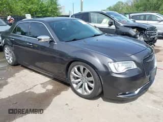 2020 Chrysler 300 Limited с VIN 2C3CCAEG2LH154486, выставлен на аукционе IAAI как лот 42146790 с пробегом 96 420 миль миль и . История ставок и продаж доступна на DreamBid. Изображение 1.