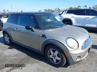 2008 MINI Hardtop with VIN WMWMF33508TT60207, listed as a IAAI auction lot 42328388 with 107,898 mi miles and . Bid and sale history available at DreamBid. Image 1.