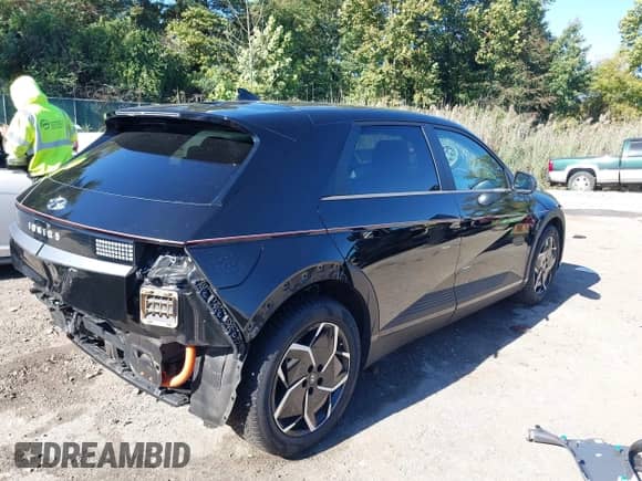2022 Hyundai Ioniq 5 SE с VIN KM8KM4AE2NU052725, выставлен на аукционе IAAI как лот 43402902 с пробегом 46 063 миль миль и . История ставок и продаж доступна на DreamBid. Изображение 4.