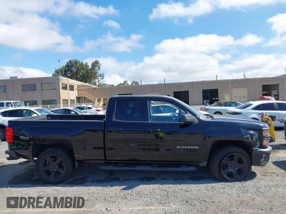 2015 Chevrolet Silverado 1500 Work Truck with VIN 1GCRCPEH2FZ392148, listed as a IAAI auction lot 43171902 with 222,921 mi miles and . Bid and sale history available at DreamBid. Image 12.