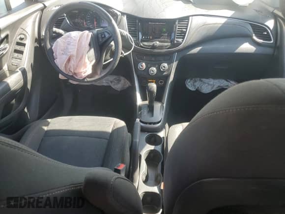 2021 Chevrolet Trax LS с VIN KL7CJKSB8MB319576, выставлен на аукционе Copart как лот 80303595 с пробегом 78 981 миль миль и Списание • Salvage title. История ставок и продаж доступна на DreamBid. Изображение 8.