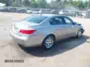 2010 Hyundai Genesis z VIN KMHGC4DE7AU080292, wystawiony jako IAAI lot #42856448 z przebiegiem 167 994 mil mil oraz . Historia ofert i sprzedaży dostępna na DreamBid. Obrazek 4.