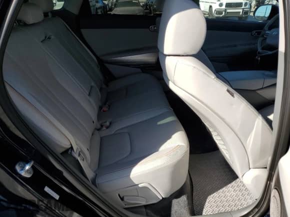 2021 Hyundai NEXO Limited с VIN KM8J84A62MU017013, выставлен на аукционе Copart как лот 70686945 с пробегом 36 051 миль миль и Списание • Salvage title. История ставок и продаж доступна на DreamBid. Изображение 11.