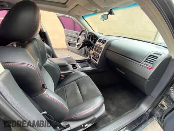 2008 Dodge Charger SRT-8 с VIN 2B3LA73W08H150301, выставлен на аукционе Copart как лот 75657624 с пробегом 152 591 миль миль и Чистый • Clean title. История ставок и продаж доступна на DreamBid. Изображение 5.