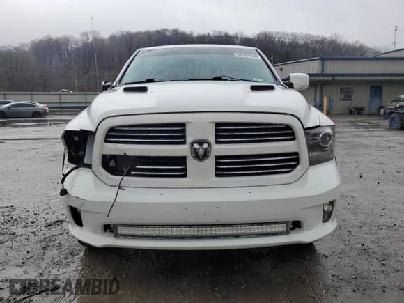 2014 Ram 1500 Sport with VIN 1C6RR7UT1ES110973, listed as a Copart auction lot 52502995 with 141,917 mi miles and Salvage title. Bid and sale history available at DreamBid. Image 5.