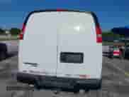 2013 Chevrolet Express Cargo z VIN 1GCWGGBA2D1151653, wystawiony jako IAAI lot #42807855 z przebiegiem 141 790 mil mil oraz . Historia ofert i sprzedaży dostępna na DreamBid. Obrazek 16.