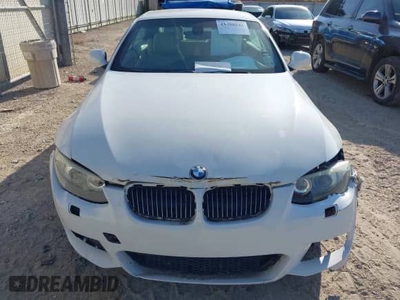 2011 BMW 3 Series 328i с VIN WBADW3C57BE538657, выставлен на аукционе IAAI как лот 43398543 с пробегом Не указан миль и . История ставок и продаж доступна на DreamBid. Изображение 11.