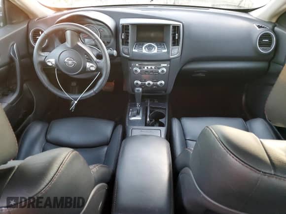 2012 Nissan Maxima SV с VIN 1N4AA5APXCC860183, выставлен на аукционе Copart как лот 84658334 с пробегом 134 495 миль миль и Списание • Salvage title. История ставок и продаж доступна на DreamBid. Изображение 8.