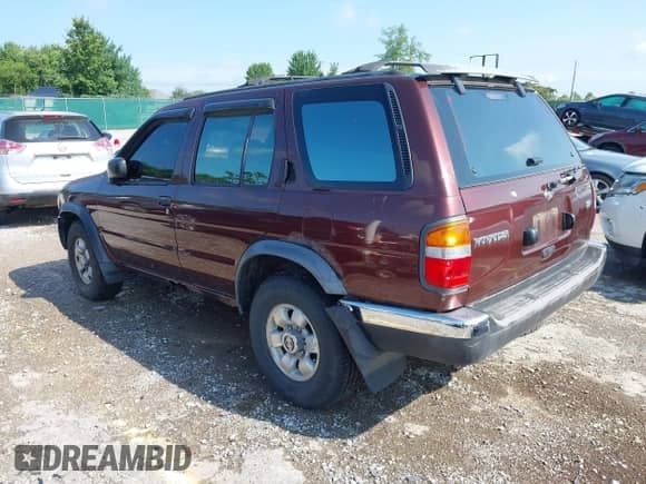 1997 Nissan Pathfinder XE with VIN JN8AR05Y1VW159739, listed as a IAAI auction lot 42836827 with 182,484 mi miles and . Bid and sale history available at DreamBid. Image 3.