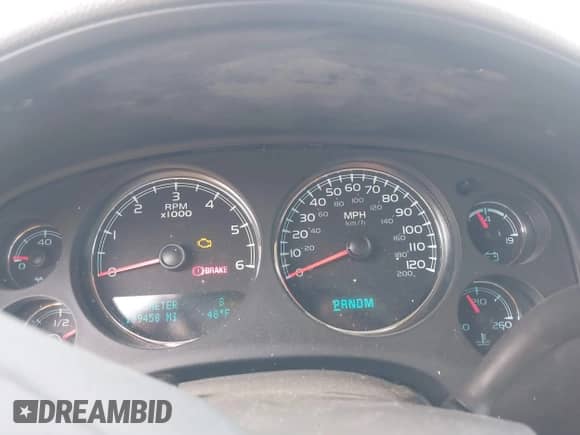 2010 Chevrolet Tahoe LTZ z VIN 1GNUCCE09AR108348, wystawiony jako IAAI lot #41839513 z przebiegiem 199 458 mil mil oraz . Historia ofert i sprzedaży dostępna na DreamBid. Obrazek 7.