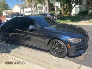 2015 BMW 4 Series 435i с VIN WBA4B1C59FD418337, выставлен на аукционе Copart как лот 69151285 с пробегом 135 409 миль миль и Чистый • Clean title. История ставок и продаж доступна на DreamBid. Изображение 1.