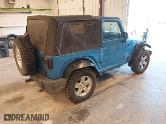 2010 Jeep Wrangler Sport с VIN 1J4AA2D10AL106314, выставлен на аукционе IAAI как лот 43207936 с пробегом 106 128 миль миль и . История ставок и продаж доступна на DreamBid. Изображение 4.