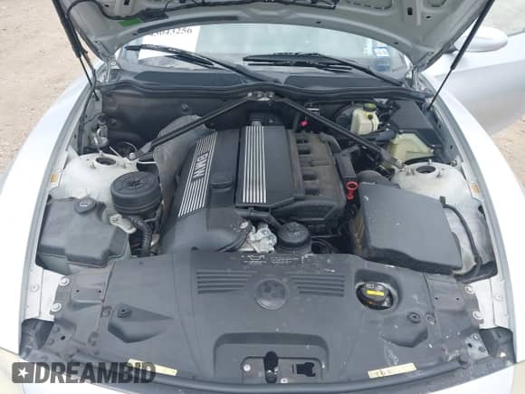 2003 BMW Z4 3.0i with VIN 4USBT53443LU03407, listed as a IAAI auction lot 43043256 with 51,851 mi miles and . Bid and sale history available at DreamBid. Image 10.