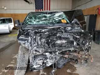 2017 Chevrolet Silverado 1500 High Country z VIN 3GCUKTEJ4HG196756, wystawiony jako Copart lot #82034145 z przebiegiem Nie podano mil oraz Czysty tytuł • Clean title. Historia ofert i sprzedaży dostępna na DreamBid. Obrazek 5.