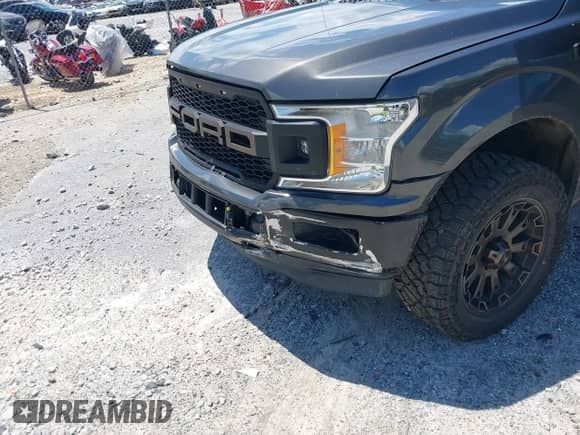 2018 Ford F-150 XL с VIN 1FTEW1CG1JKC57144, выставлен на аукционе IAAI как лот 42257016 с пробегом 87 001 миль миль и . История ставок и продаж доступна на DreamBid. Изображение 6.