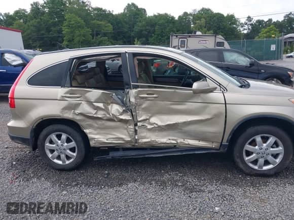 2007 Honda CR-V EX-L with VIN JHLRE48787C039660, listed as a IAAI auction lot 42731148 with 67,308 mi miles and . Bid and sale history available at DreamBid. Image 13.