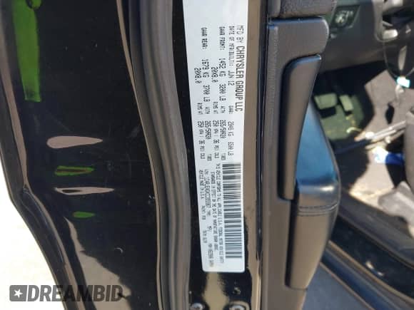 2012 Jeep Grand Cherokee Laredo z VIN 1C4RJEAGXCC355967, wystawiony jako IAAI lot #43340649 z przebiegiem 218 264 mil mil oraz . Historia ofert i sprzedaży dostępna na DreamBid. Obrazek 9.