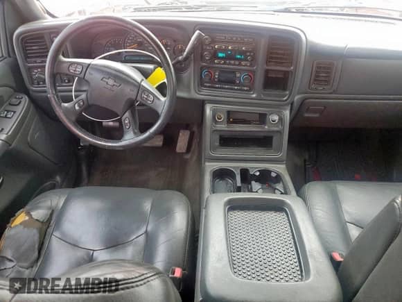 2005 Chevrolet Silverado 1500 Z71 с VIN 1GCEK19B35E131668, выставлен на аукционе Copart как лот 59281705 с пробегом 202 012 миль миль и Списание • Salvage title. История ставок и продаж доступна на DreamBid. Изображение 8.