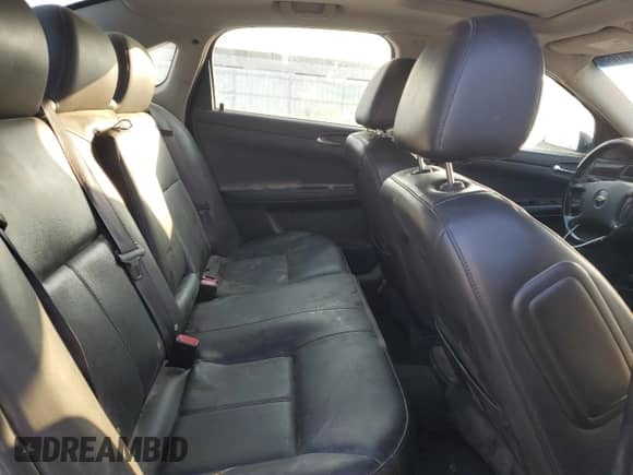 2011 Chevrolet Impala LT Fleet с VIN 2G1WG5EK1B1292349, выставлен на аукционе Copart как лот 71884165 с пробегом 159 907 миль миль и Списание • Salvage title. История ставок и продаж доступна на DreamBid. Изображение 10.