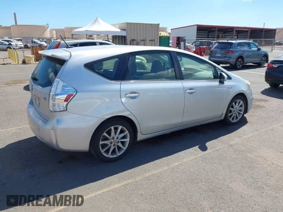 2013 Toyota Prius Two с VIN JTDZN3EU8D3218164, выставлен на аукционе IAAI как лот 43241465 с пробегом 154 726 миль миль и . История ставок и продаж доступна на DreamBid. Изображение 4.