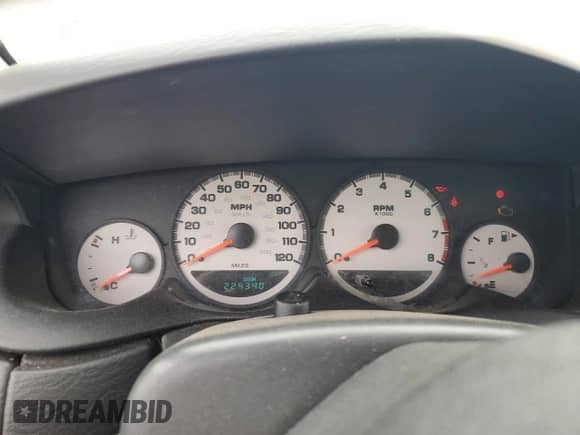 2005 Dodge Neon SXT z VIN 1B3ES56C85D255737, wystawiony jako Copart lot #73374864 z przebiegiem 229 340 mil mil oraz Szkoda całkowita • Salvage title. Historia ofert i sprzedaży dostępna na DreamBid. Obrazek 9.