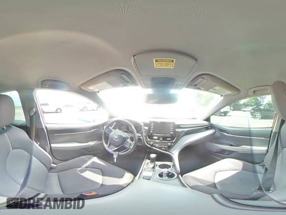 2023 Toyota Camry LE z VIN 4T1C11AK9PU172798, wystawiony jako Copart lot #64280385 z przebiegiem 69 738 mil mil oraz Nie do naprawy • Non repairable. Historia ofert i sprzedaży dostępna na DreamBid. Obrazek 14.