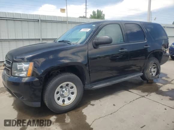 2013 Chevrolet Tahoe Commercial с VIN 1GNSK2E02DR342419, выставлен на аукционе Copart как лот 57908885 с пробегом 76 486 миль миль и Списание • Salvage title. История ставок и продаж доступна на DreamBid. Изображение 1.