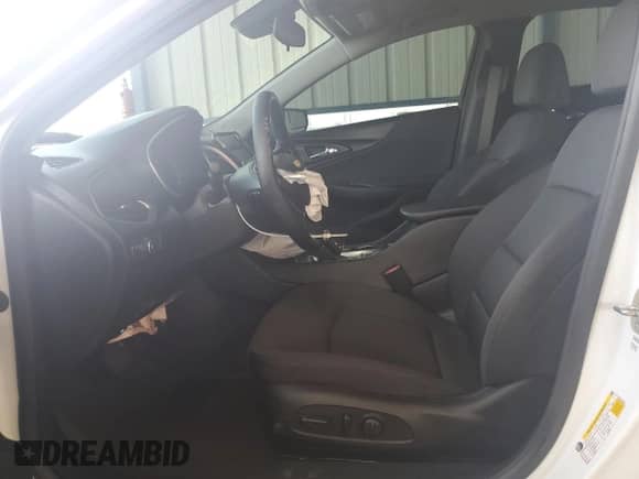 2024 Chevrolet Malibu RS с VIN 1G1ZG5ST8RF246059, выставлен на аукционе Copart как лот 64331135 с пробегом 13 198 миль миль и Чистый • Clean title. История ставок и продаж доступна на DreamBid. Изображение 7.