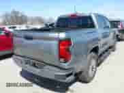 2023 Chevrolet Colorado 2WD LT с VIN 1GCPSCEK4P1231718, выставлен на аукционе IAAI как лот 41718041 с пробегом 4 380 миль миль и . История ставок и продаж доступна на DreamBid. Изображение 4.