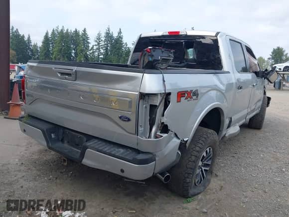 2016 Ford F-150 XLT z VIN 1FTEW1EG7GFD42455, wystawiony jako IAAI lot #43206132 z przebiegiem 104 107 mil mil oraz . Historia ofert i sprzedaży dostępna na DreamBid. Obrazek 4.