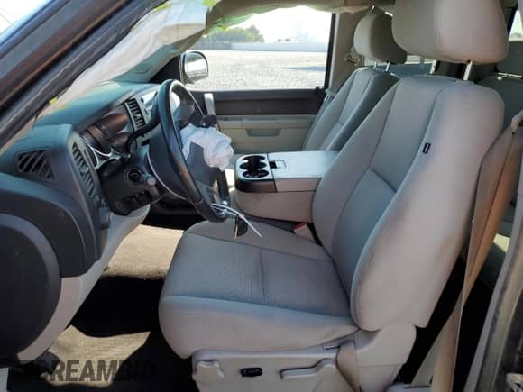 2011 Chevrolet Silverado 1500 LT with VIN 1GCRCSE00BZ145282, listed as a Copart auction lot 87397805 with 179,752 mi miles and Salvage title. Bid and sale history available at DreamBid. Image 7.