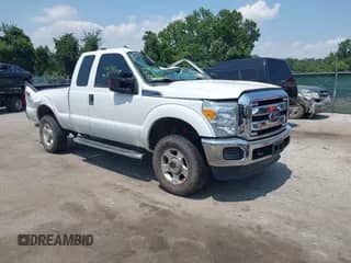 2015 Ford F-250 XLT с VIN 1FT7X2B63FEC23894, выставлен на аукционе IAAI как лот 42805116 с пробегом 76 379 миль миль и . История ставок и продаж доступна на DreamBid. Изображение 1.