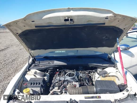 2005 Chrysler 300 300C AWD with VIN 2C3AK63H65H662076, listed as a IAAI auction lot 43428404 with 92,200 mi miles and . Bid and sale history available at DreamBid. Image 10.