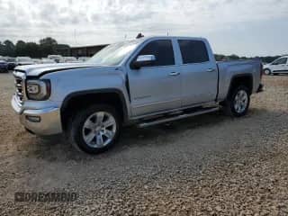 2018 GMC Sierra 1500 SLT z VIN 3GTU2NEC2JG556139, wystawiony jako Copart lot #68302645 z przebiegiem 121 471 mil mil oraz Szkoda całkowita • Salvage title. Historia ofert i sprzedaży dostępna na DreamBid. Obrazek 1.