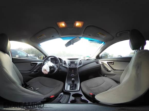 2014 Hyundai Elantra SE с VIN 5NPDH4AE1EH539703, выставлен на аукционе IAAI как лот 43229496 с пробегом 115 551 миль миль и . История ставок и продаж доступна на DreamBid. Изображение 18.