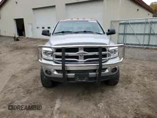 2006 Dodge 2500 SLT с VIN 1D7KS28DX6J240297, выставлен на аукционе Copart как лот 82405985 с пробегом 193 574 миль миль и Чистый • Clean title. История ставок и продаж доступна на DreamBid. Изображение 5.
