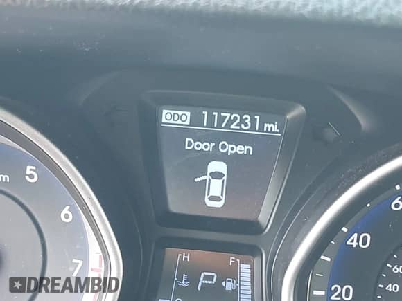 2014 Hyundai Elantra с VIN KMHD35LH9EU200412, выставлен на аукционе IAAI как лот 43191338 с пробегом 117 231 миль миль и . История ставок и продаж доступна на DreamBid. Изображение 15.