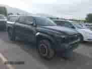 2024 Toyota Tacoma TRD Off Road с VIN 3TMLB5JN8RM009103, выставлен на аукционе IAAI как лот 43210758 с пробегом 14 193 миль миль и . История ставок и продаж доступна на DreamBid. Изображение 1.