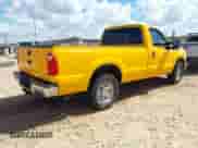 2011 Ford F-250 XL z VIN 1FTBF2A61BEC82600, wystawiony jako IAAI lot #43386101 z przebiegiem 195 000 mil mil oraz . Historia ofert i sprzedaży dostępna na DreamBid. Obrazek 4.
