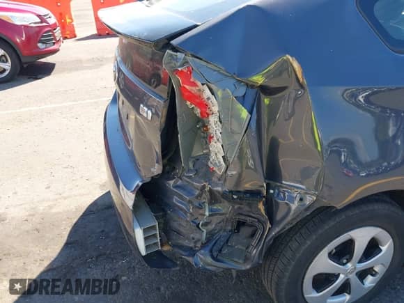 2012 Toyota Prius One with VIN JTDKN3DU1C5472644, listed as a IAAI auction lot 43022818 with 123,803 mi miles and . Bid and sale history available at DreamBid. Image 6.