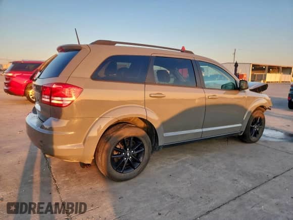 2020 Dodge Journey SE Value with VIN 3C4PDCAB7LT270502, listed as a Copart auction lot 84623105 with 87,879 mi miles and Salvage title. Bid and sale history available at DreamBid. Image 3.