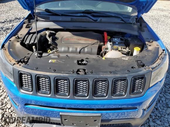 2019 Jeep Compass Altitude with VIN 3C4NJCBB3KT743292, listed as a Copart auction lot 70115335 with 59,561 mi miles and Salvage title. Bid and sale history available at DreamBid. Image 12.