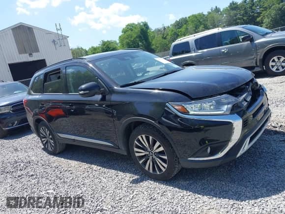 2020 Mitsubishi Outlander ES с VIN JA4AZ3A35LZ039956, выставлен на аукционе IAAI как лот 42570596 с пробегом 140 231 миль миль и . История ставок и продаж доступна на DreamBid. Изображение 13.