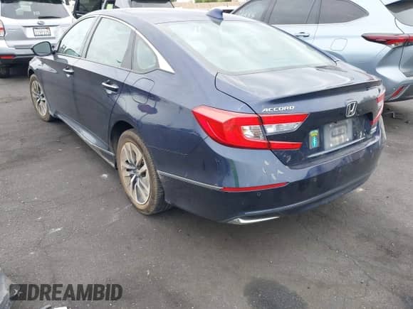 2020 Honda Accord Touring with VIN 1HGCV3F96LA017150, listed as a IAAI auction lot 43105011 with 114,871 mi miles and . Bid and sale history available at DreamBid. Image 3.