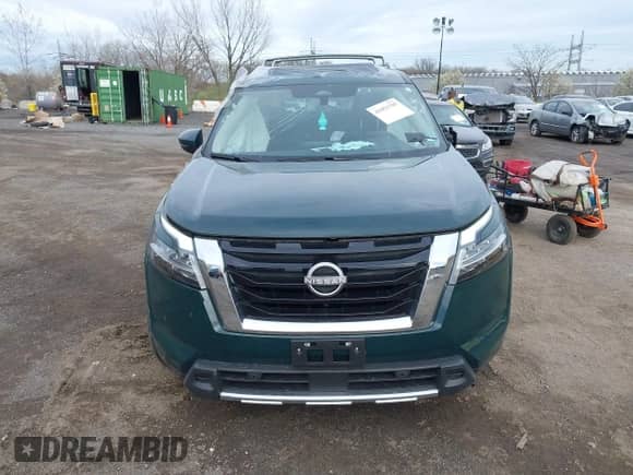 2024 Nissan Pathfinder Platinum с VIN 5N1DR3DJ7RC299781, выставлен на аукционе IAAI как лот 41951795 с пробегом 6 483 миль миль и . История ставок и продаж доступна на DreamBid. Изображение 12.