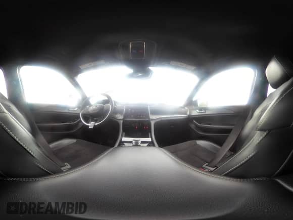 2023 Jeep Grand Cherokee Laredo с VIN 1C4RJKAG0P8828301, выставлен на аукционе IAAI как лот 42198860 с пробегом 34 182 миль миль и . История ставок и продаж доступна на DreamBid. Изображение 18.