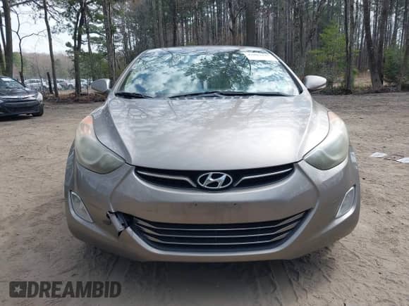 2011 Hyundai Elantra GLS с VIN 5NPDH4AEXBH005465, выставлен на аукционе IAAI как лот 41843247 с пробегом 126 990 миль миль и . История ставок и продаж доступна на DreamBid. Изображение 12.