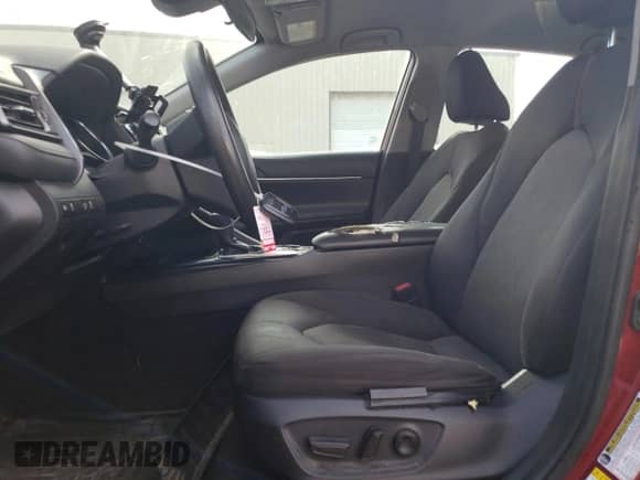 2019 Toyota Camry Hybrid LE с VIN 4T1B31HKXKU511007, выставлен на аукционе Copart как лот 80327775 с пробегом 161 238 миль миль и Списание • Salvage title. История ставок и продаж доступна на DreamBid. Изображение 7.