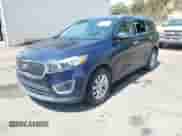 2018 Kia Sorento LX with VIN 5XYPG4A57JG352256, listed as a IAAI auction lot 42898356 with 94,665 mi miles and . Bid and sale history available at DreamBid. Image 2.