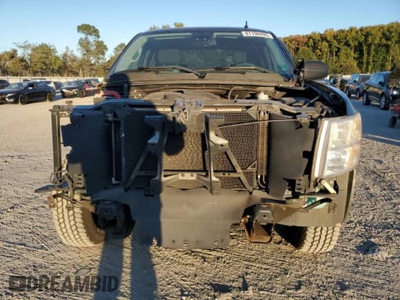 2009 Chevrolet Silverado 1500 Work Truck с VIN 1GCEC19C39Z182589, выставлен на аукционе Copart как лот 87196995 с пробегом 151 011 миль миль и Списание • Salvage title. История ставок и продаж доступна на DreamBid. Изображение 5.